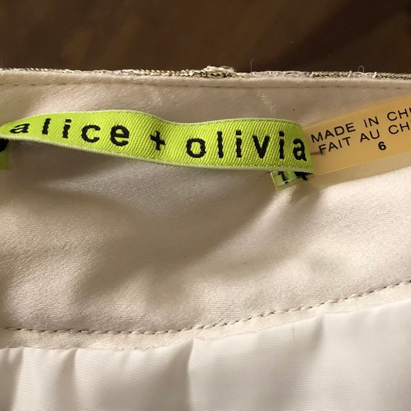 Alice + Olivia Jaylyn Metallic Mesh Mini Skirt - Picture 6 of 7